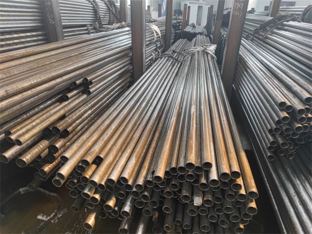 四平35CrMo精密无缝钢管