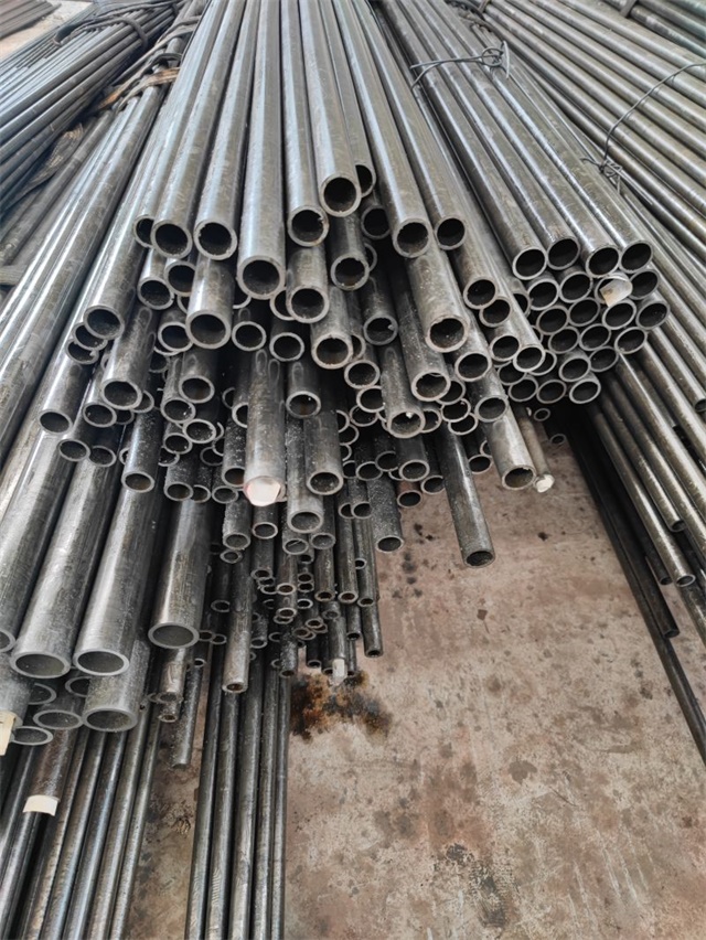 四平精密光亮无缝钢管厂